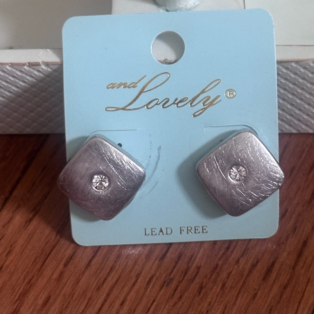 And Lovely Silver Square Earrings with Crystal Accent‎ NWT